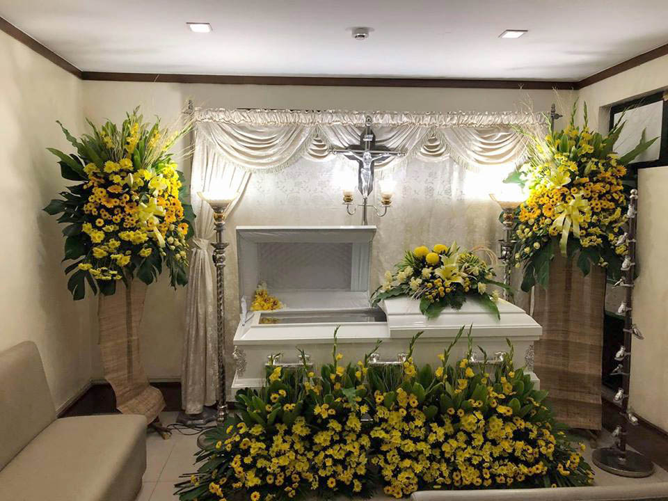 Sympathy Dangwa Flowers